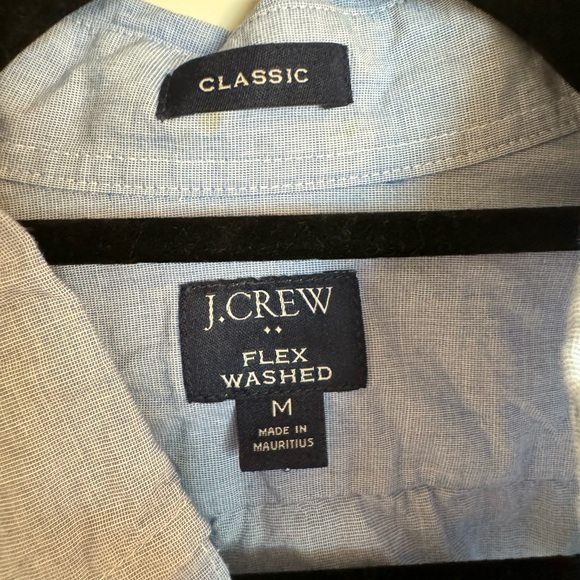 J.Crew men’s classic long sleeved button down - Picture 2 of 2